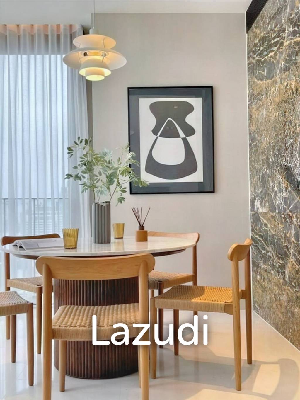 2 Bed 2 Bath 107 SQ.M BEATNIQ Sukhumvit 32