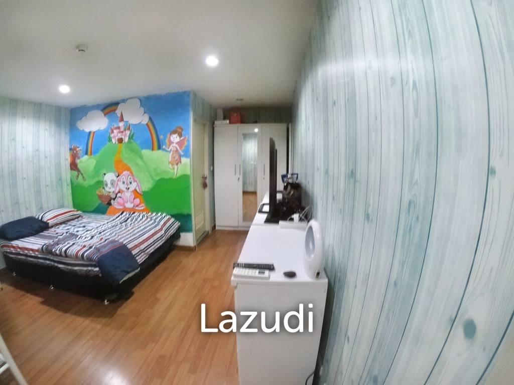 Regent Home 22 Sukhumvit 85 Condo in Bang Chak
