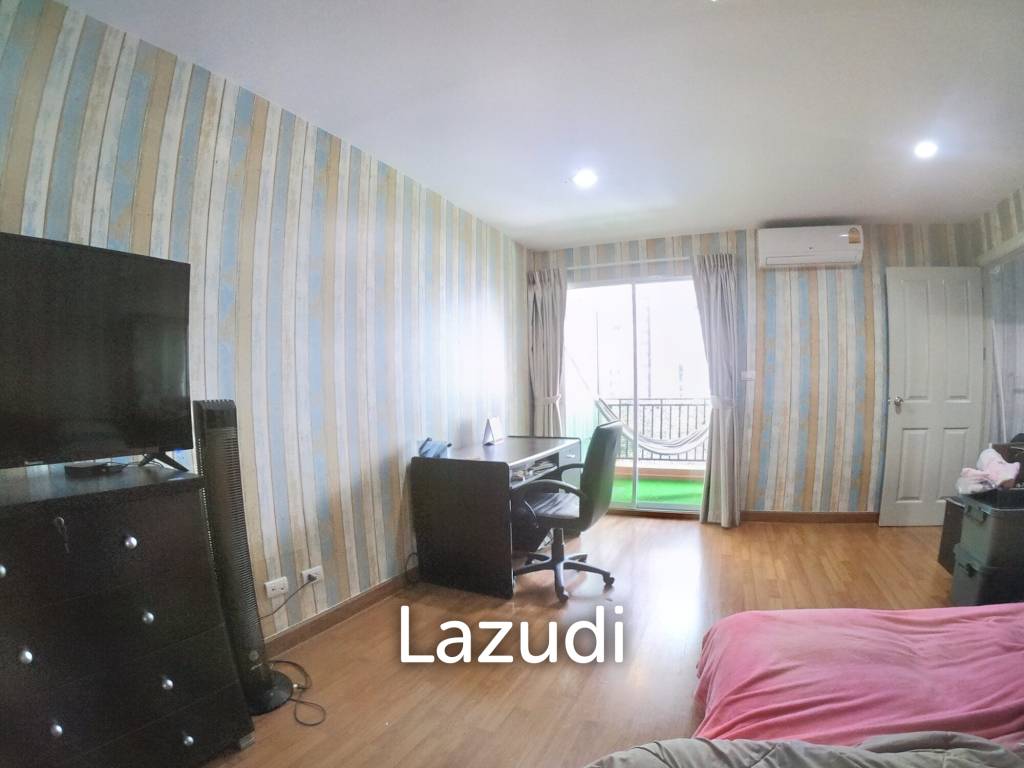 Regent Home 22 Sukhumvit 85 Condo in Bang Chak