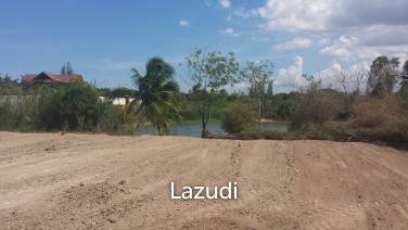 1 Rai of Land for Sale: Hin Lek Fai