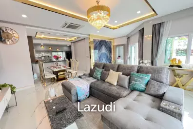 3 Bed 3 Bath 400 Sqm. Luxury Pool villa at Soi Chaiyapruk 2