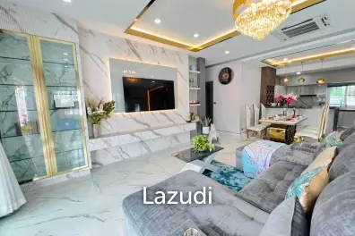 3 Bed 3 Bath 400 Sqm. Luxury Pool villa at Soi Chaiyapruk 2