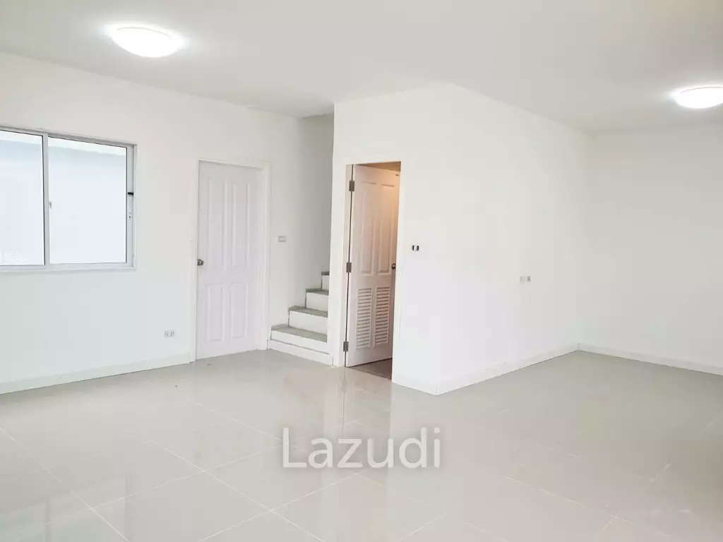 Townhouse for sales : The Rich Ville  ratchapruk - rattanatibet