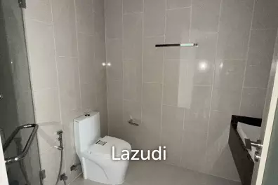 1 Bed 1 Bath 42.75 SQ.M The Peak Towers B