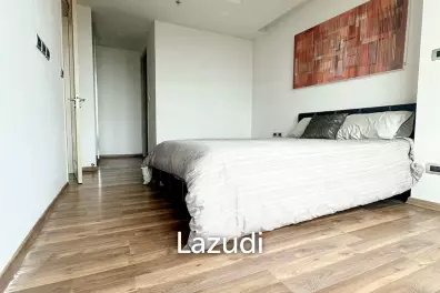 1 Bed 1 Bath 42.75 SQ.M The Peak Towers B