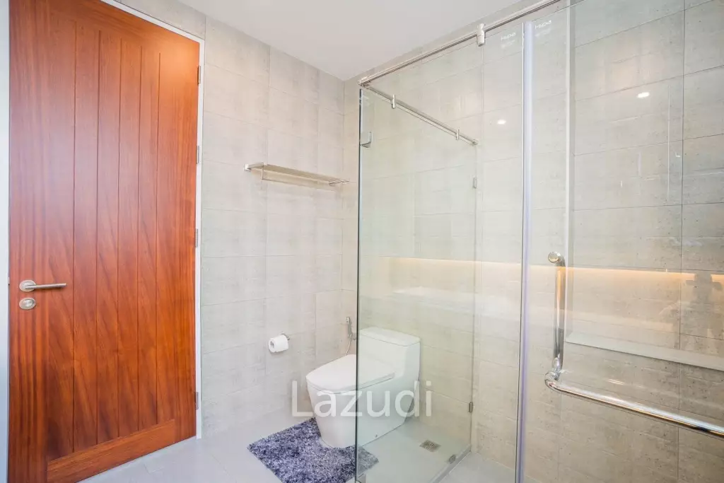 4 Bedrooms 4 Bathrooms 968 SQ.M Huai Yai.