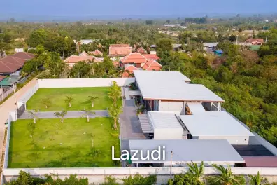 4 Bedrooms 4 Bathrooms 968 SQ.M Huai Yai.