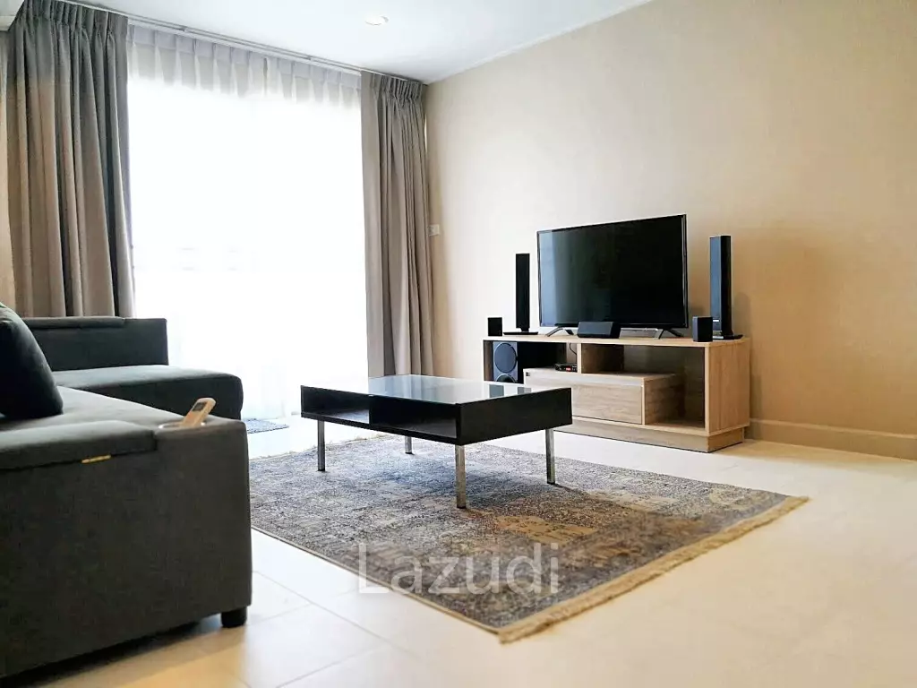 A beautiful unit @ Master View Executive Place for sale