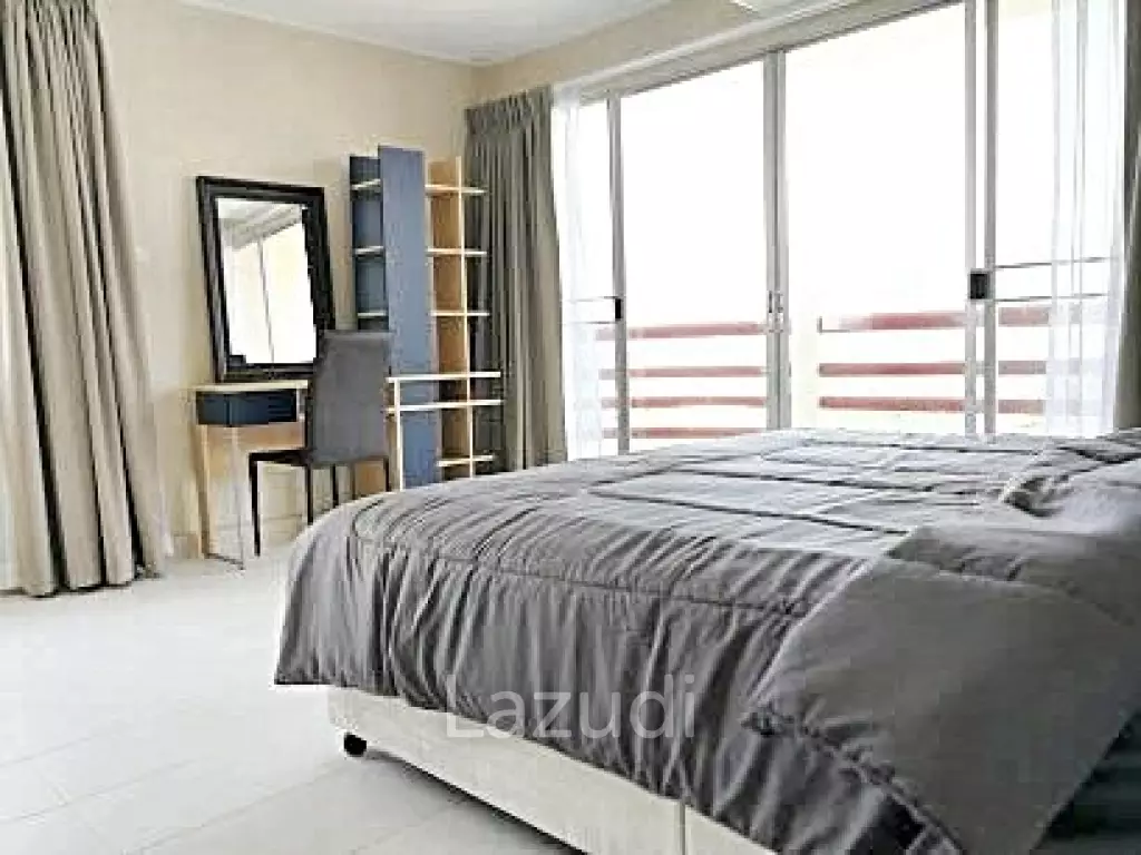 A beautiful unit @ Master View Executive Place for sale
