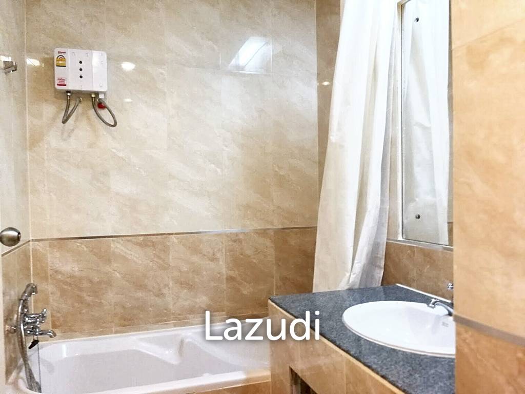 A beautiful unit @ Master View Executive Place for sale