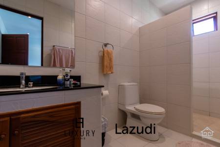 924 metro cuadrado 5 ` 5 Baño Villa de Venta