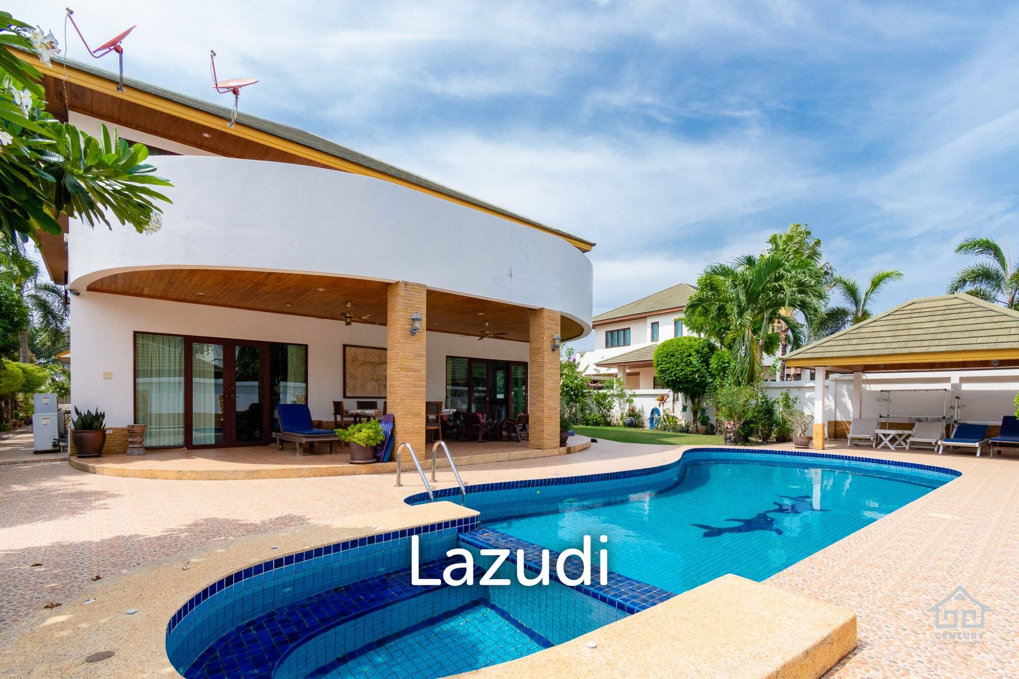 2 STOREY VILLA IN BO FAI : 5 bed on large plot 2 STOREY VILLA IN BO FAI : 5 bed on large plot