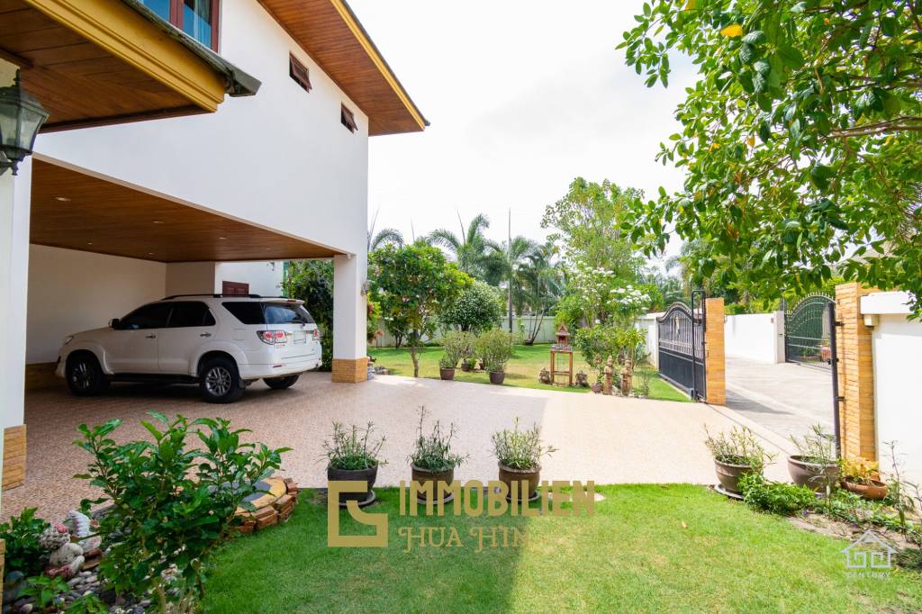 2 STOREY  VILLA IN BO FAI : 5 bed on large plot