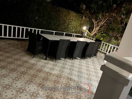 MARVIN POOL VILLA : Modern 3 Bed Pool Villa for sale