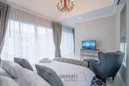 MARVIN POOL VILLA : Modern 3 Bed Pool Villa for sale