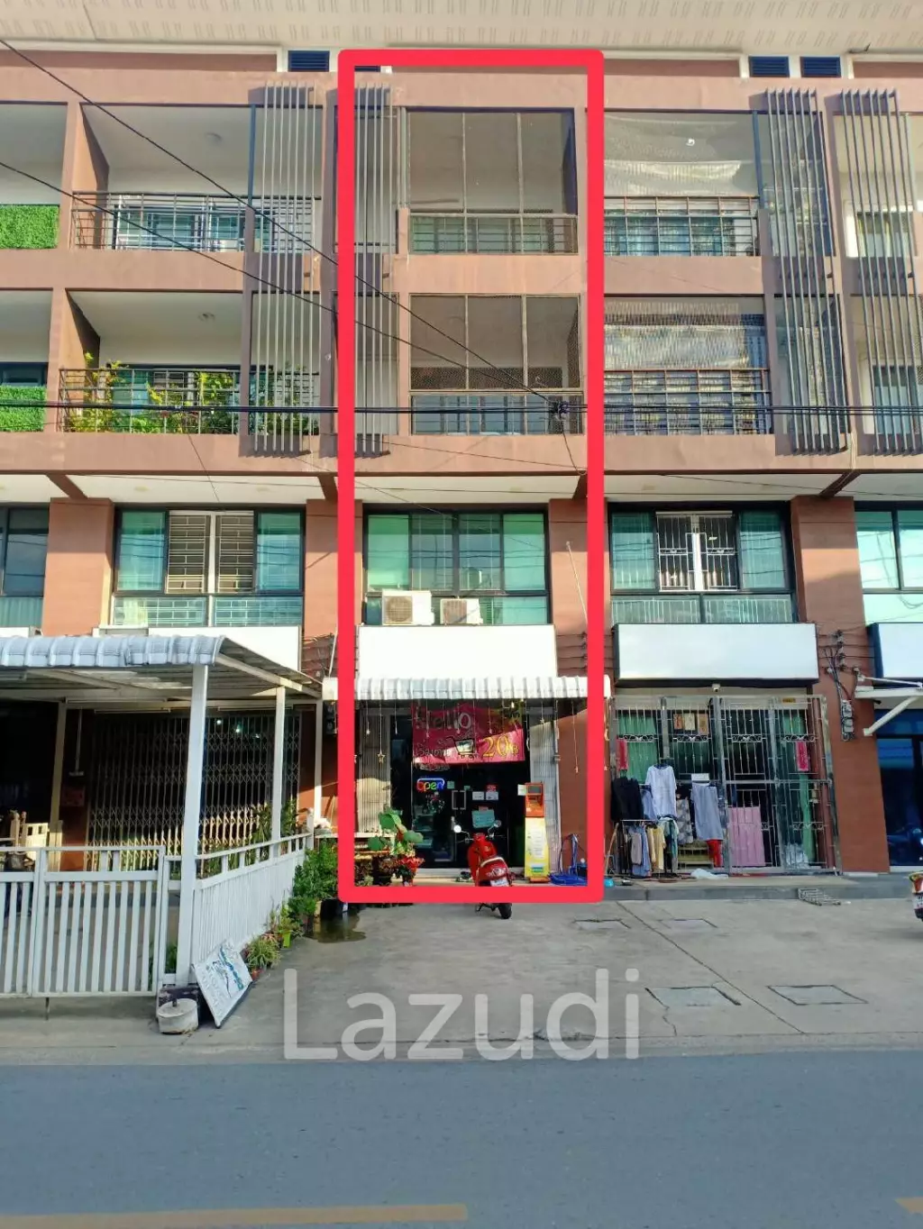 Prime Retail and Residential Space in Bang Chak