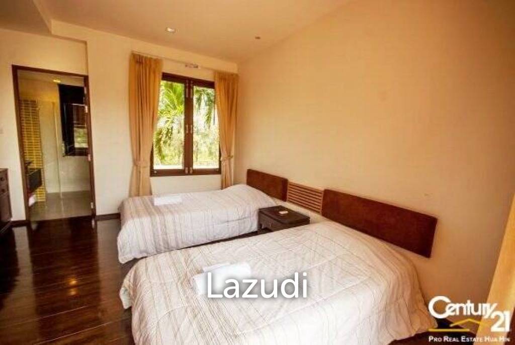 3 Bed Lake Front Villa nr the Beach