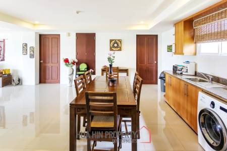 Big 3 Bedroom Condo With Great Views