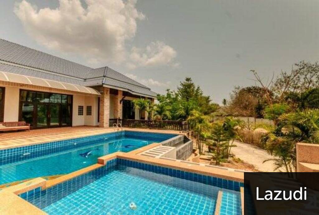 Large 6 Bed Pool Villa Estate