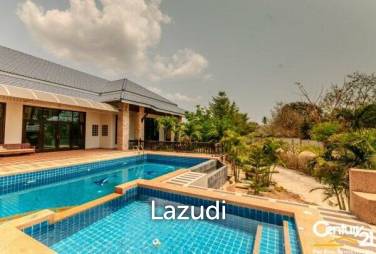 6 Bed 5 Bath Villa For Sale
