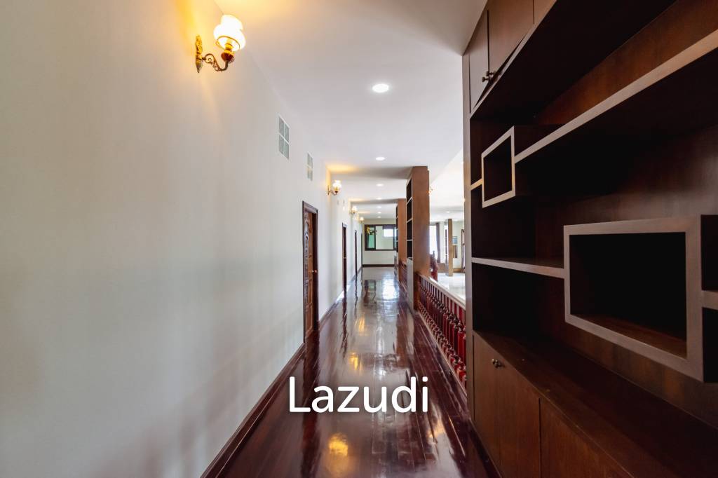 LARGE 6 BED HOUSE FOR SALE ON A 5 RAI PROPERTY WITH A FISHING POND