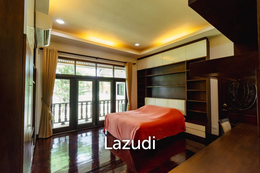 LARGE 6 BED HOUSE FOR SALE ON A 5 RAI PROPERTY WITH A FISHING POND