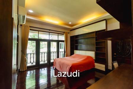 LARGE 6 BED HOUSE FOR SALE ON A 5 RAI PROPERTY WITH A FISHING POND