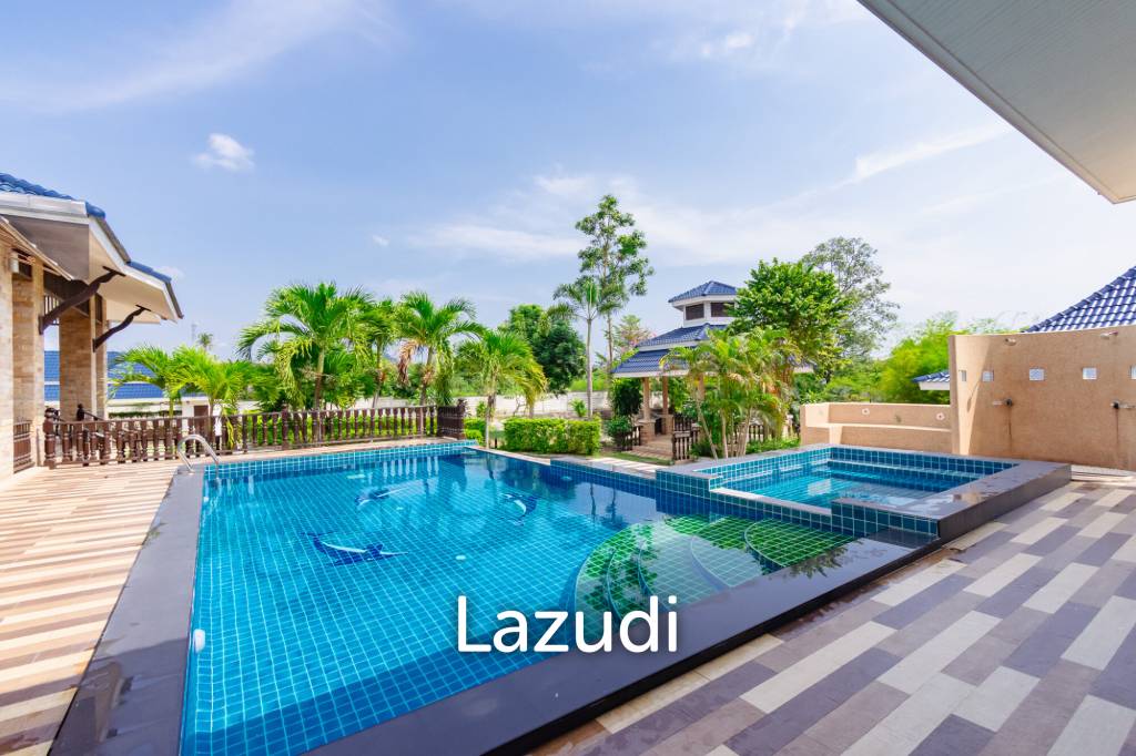 LARGE 6 BED HOUSE FOR SALE ON A 5 RAI PROPERTY WITH A FISHING POND