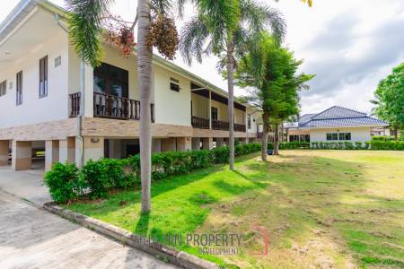 LARGE 6 BED HOUSE FOR SALE ON A 5 RAI PROPERTY WITH A FISHING POND