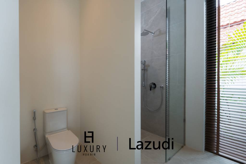 3 Bed 3 Bath 243 SQ.M BelVida Estate Villa Suasana