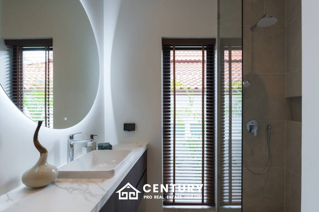 702 Kvm 2 Seng 2 Bad Villa for Salg