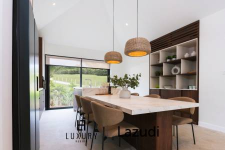 3 Bed 3 Bath 243 SQ.M BelVida Estate Villa Suasana