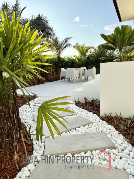 2 Bed 2 Bath 180 SQ.M BelVida Estate Villa Suasana