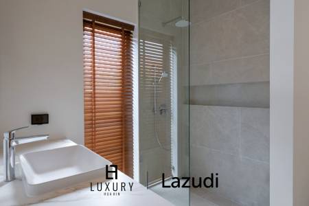 3 Bed 3 Bath 243 SQ.M BelVida Estate Villa Suasana