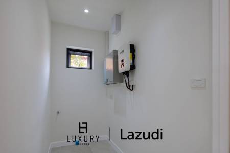 3 Bed 3 Bath 243 SQ.M BelVida Estate Villa Suasana