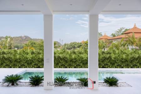 2 Bed 2 Bath 180 SQ.M BelVida Estate Villa Suasana