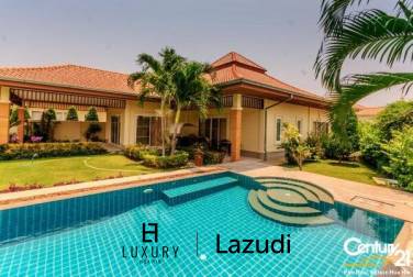 3 Bed 3 Bath Villa For Sale