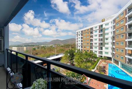 The 88 Condo Hua Hin : 1 BR Condo With Pool View