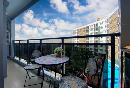 The 88 Condo Hua Hin : 1 BR Condo With Pool View