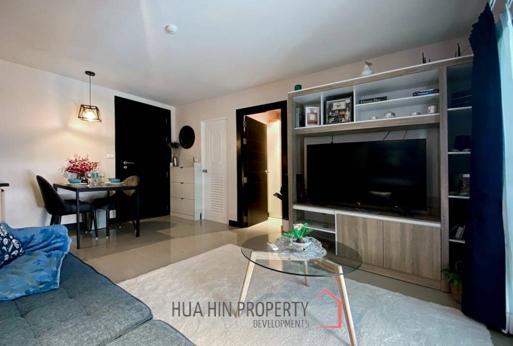 The 88 Condo Hua Hin : 1 BR Condo With Pool View
