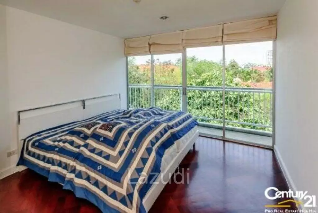 3 Bed Beachfront Condo