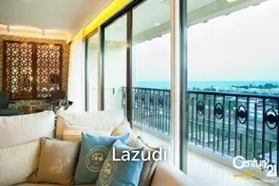 Luxury 4 Bed Beachfront Condo in Hua Hin Town
