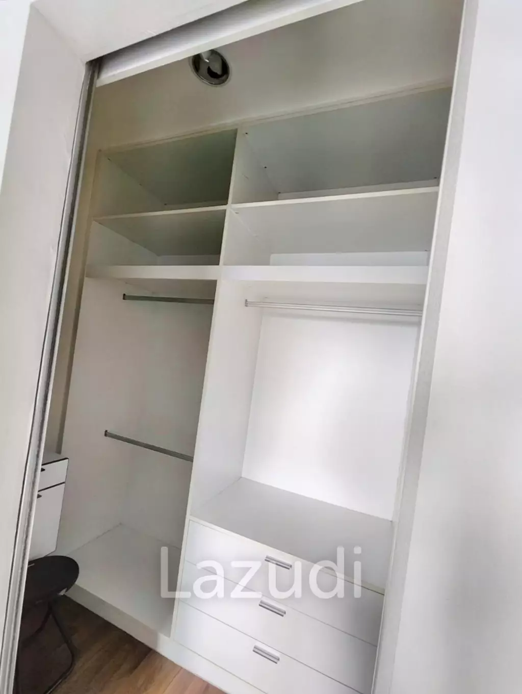 1 Bed 1 Bath 43 SQ.M Q House Condo Sathorn