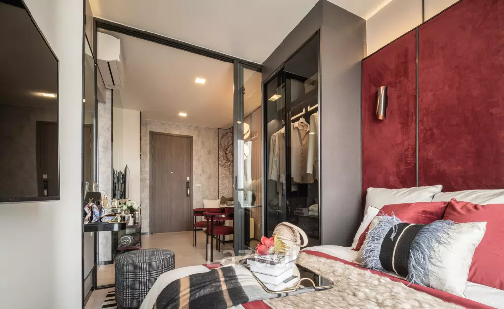 1 Bed 1 Bath 30 SQ.M The Privacy Jatujak