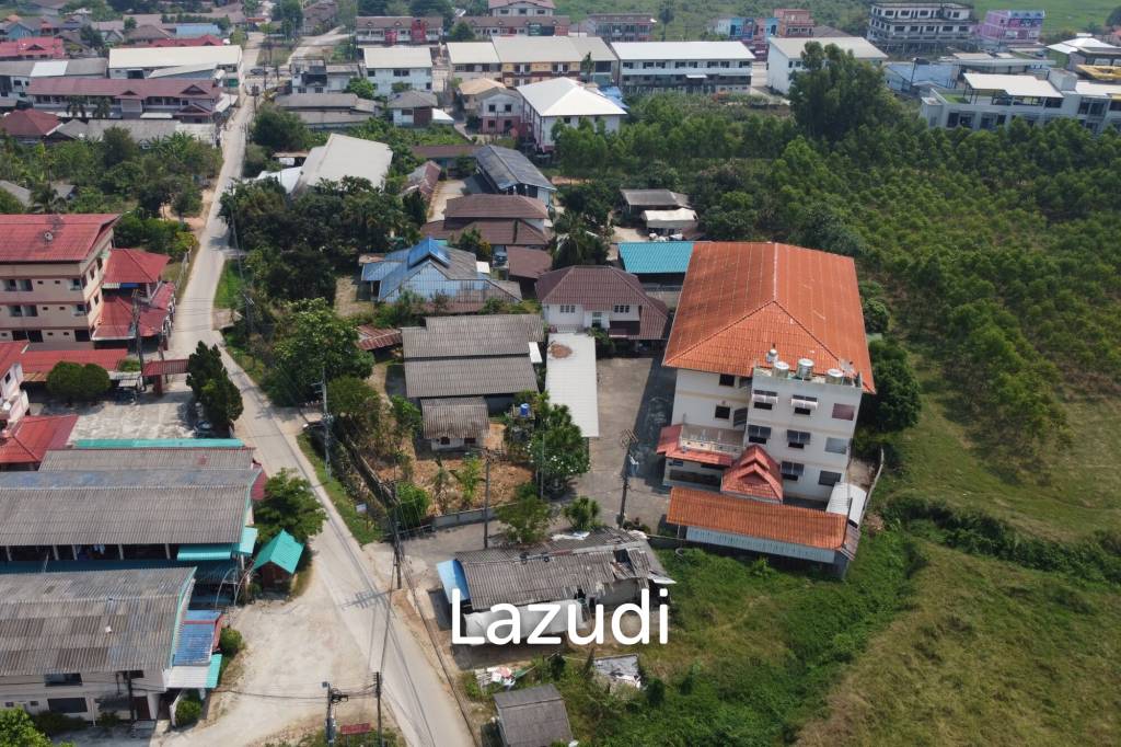A dormitory with a 2-storey house Near to University.