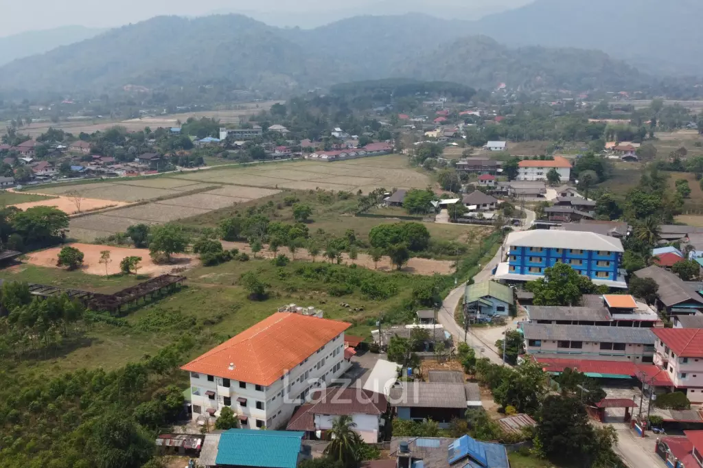 A dormitory with a 2-storey house Near to University.