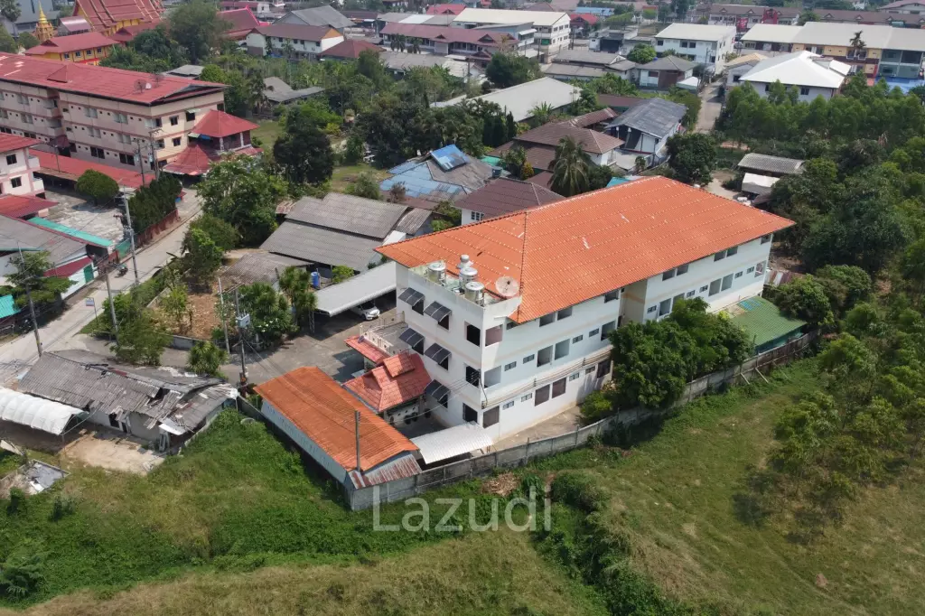 A dormitory with a 2-storey house Near to University.
