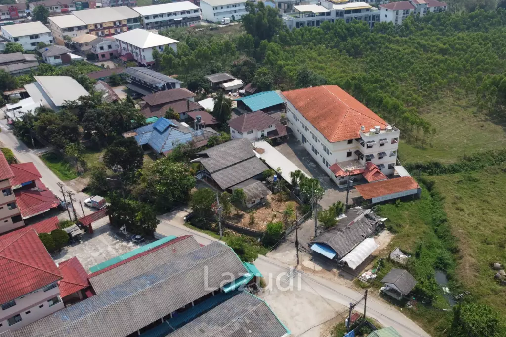 A dormitory with a 2-storey house Near to University.
