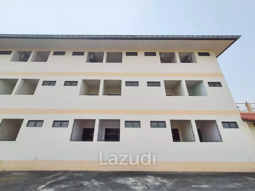 A dormitory with a 2-storey house Near to University.