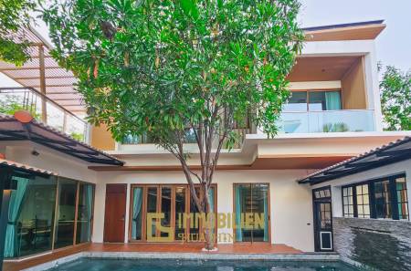 Itz Time Pool Villa : 2 Storey 3 Bedroom Pool Villa